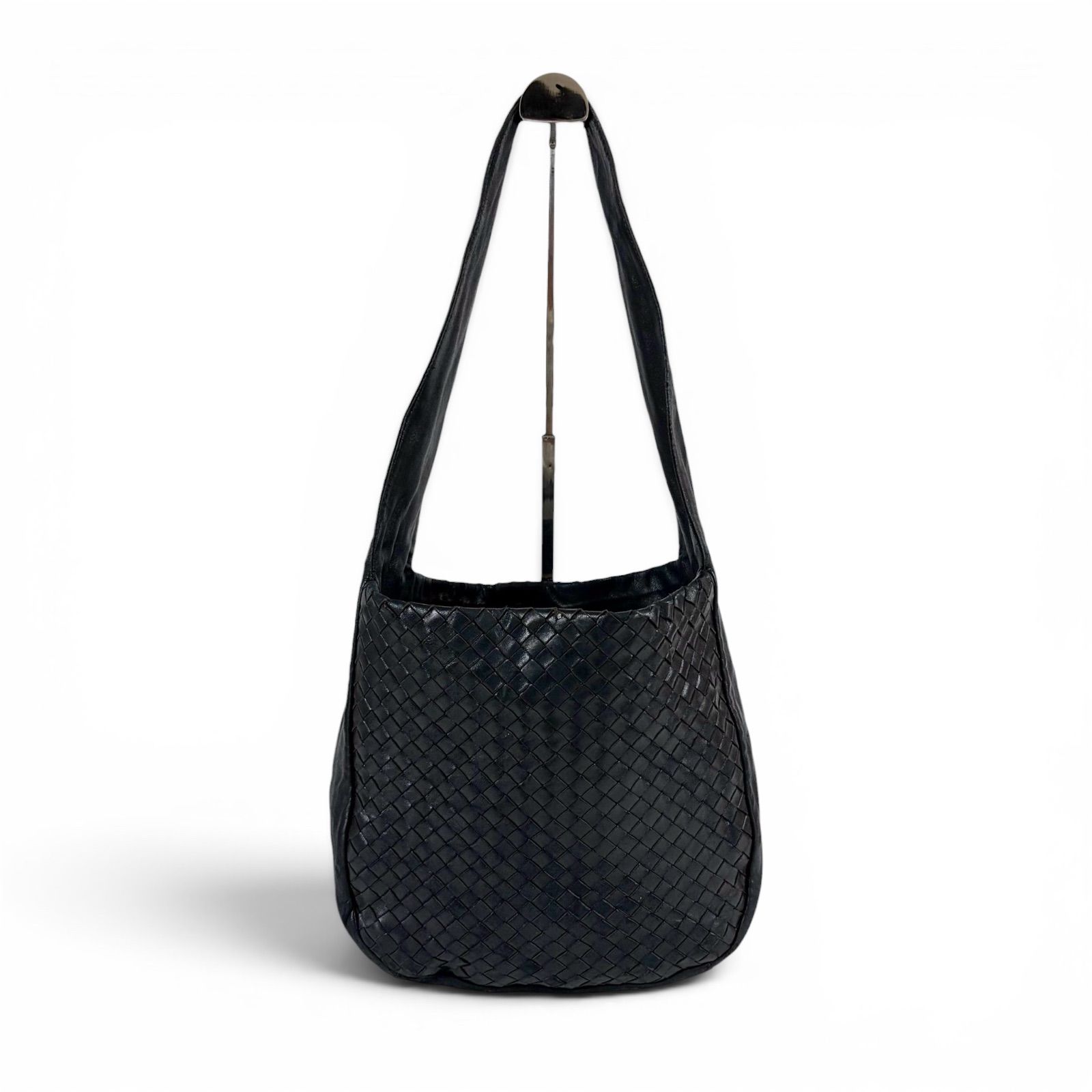 ボッテガヴェネタ BOTTEGA VENETA イントレチャートレザー ワン