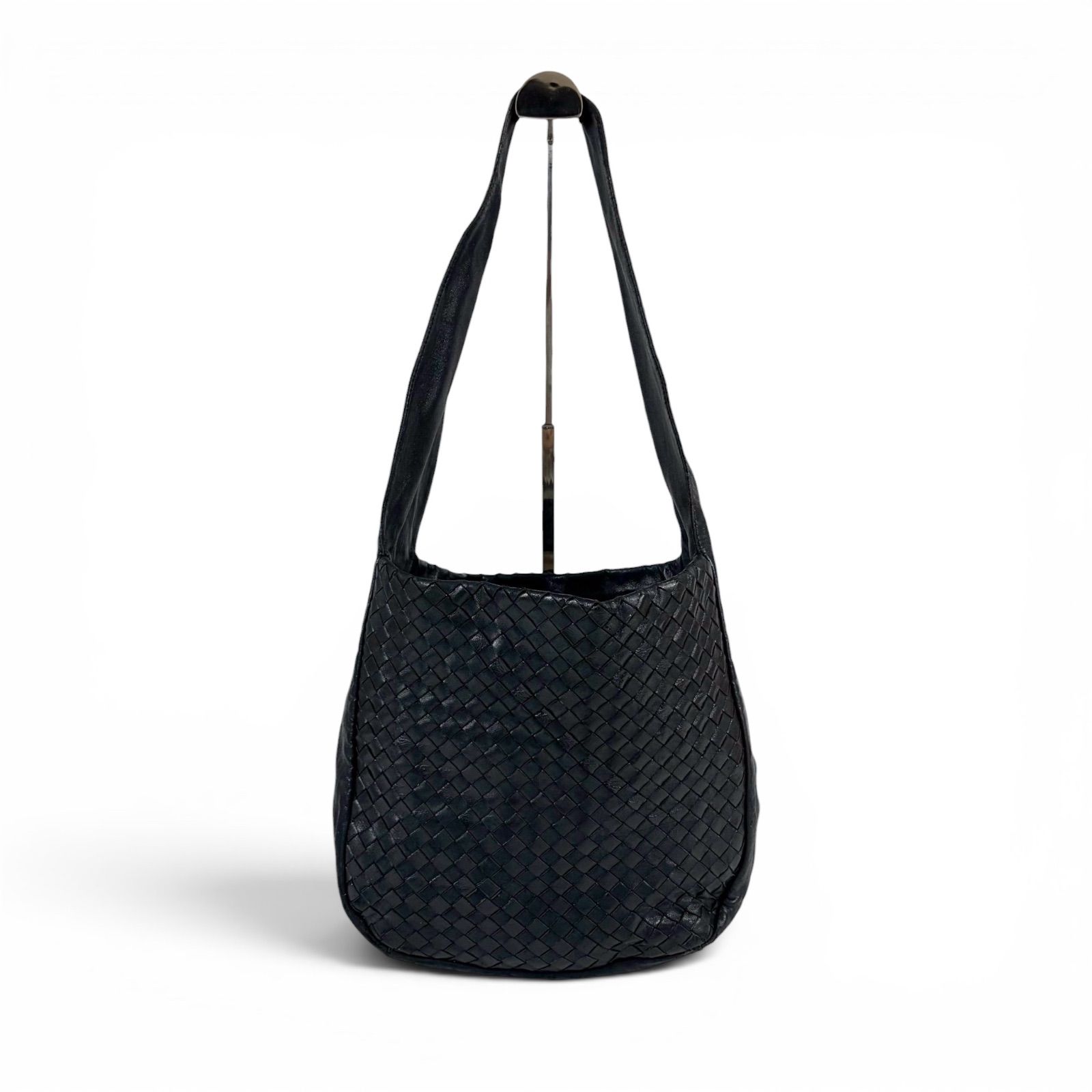ボッテガヴェネタ BOTTEGA VENETA イントレチャートレザー ワン