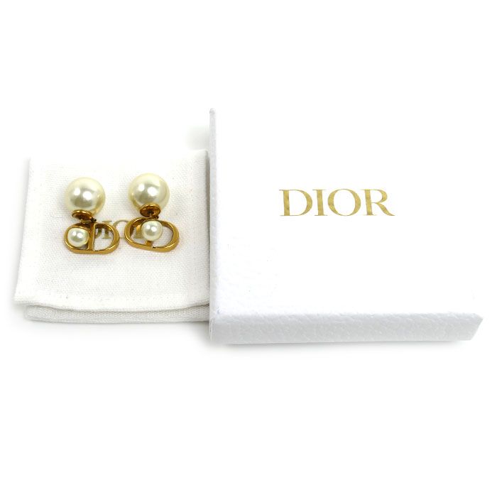 Dior ディオール メタル レジンパール トライバル ピアス
