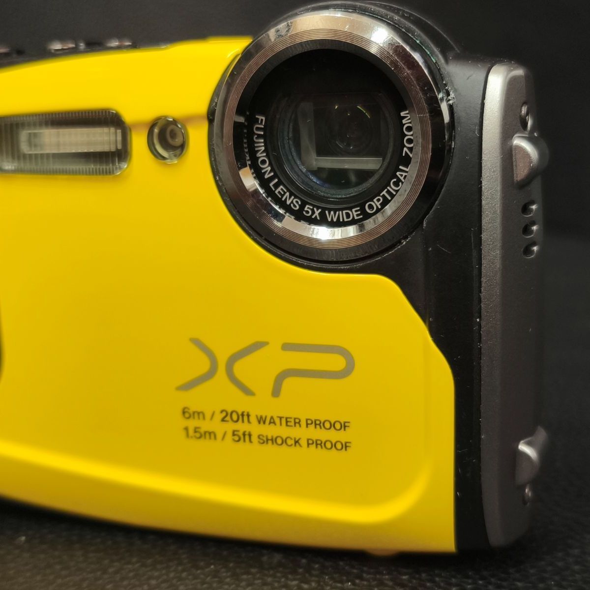 完動品】Fujifilm フジフイルム FinePix XP60 防水デジタルカメラ 充電