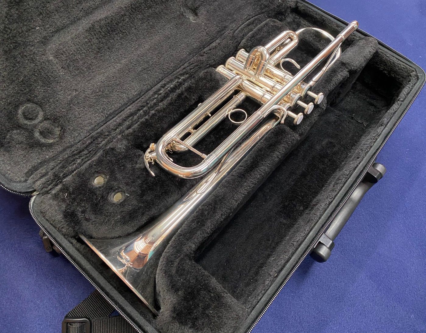 B♭トランペット YAMAHA YTR-4335GⅡ