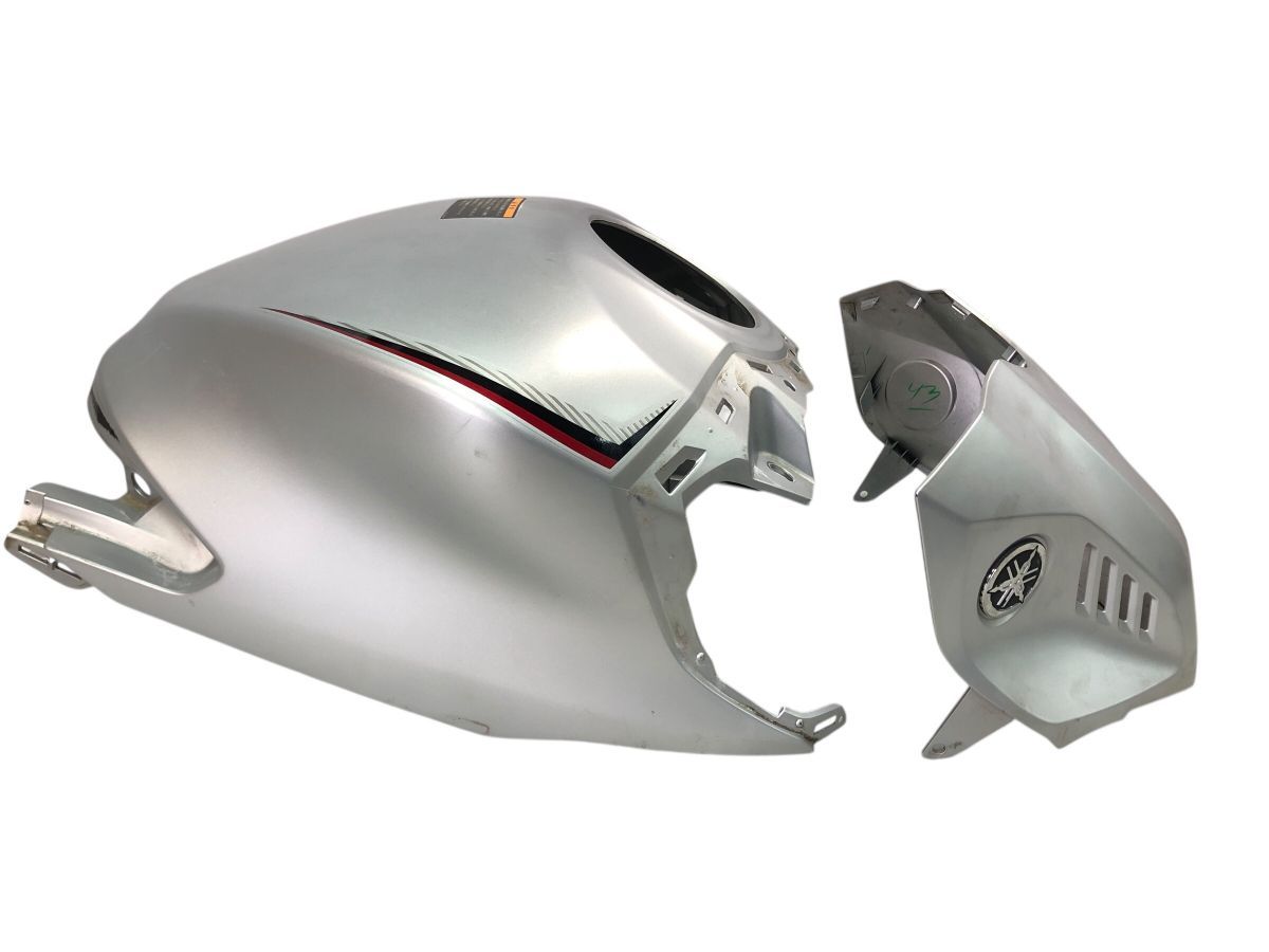 YAMAHA　YZF-R25　ABS　RG43J　タンクカバー　タンクカウル　セット　破損無し　補修　色替えにも（中古）2942-N4470