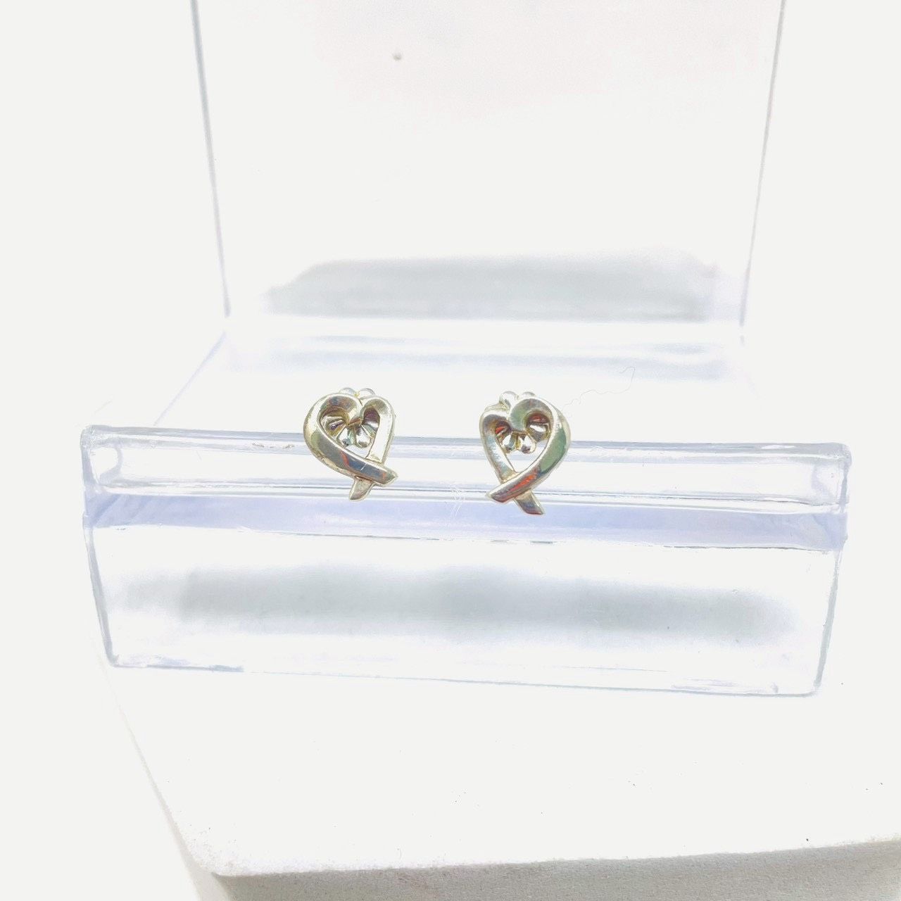 ❗️✨人気デザイン✨❗️】TIFFANY&Co. ラビングハート ピアス SV925