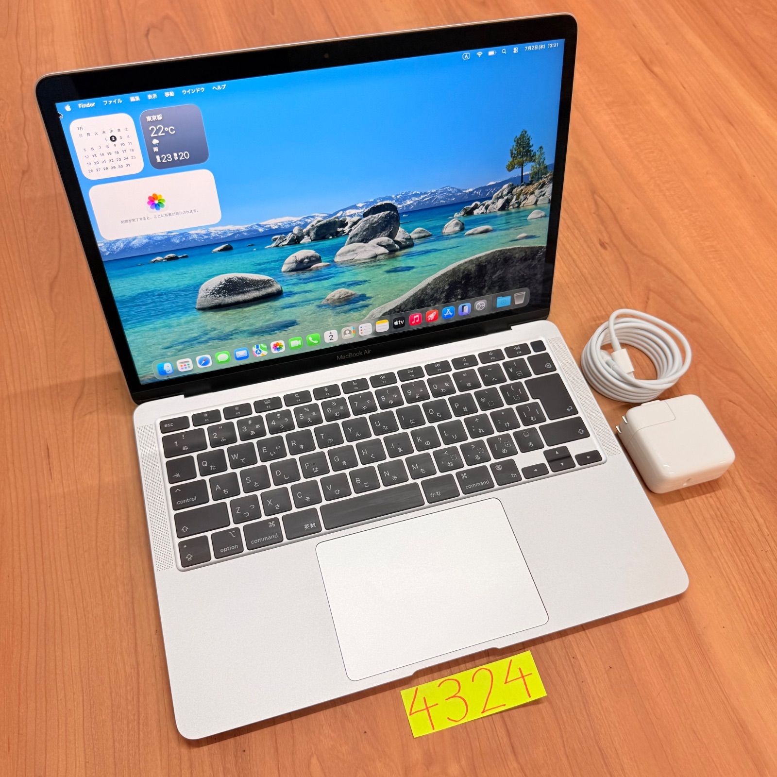 バッテリー良好】 MacBook air 13インチ 2020 Apple M1 8GB 256GB 動画