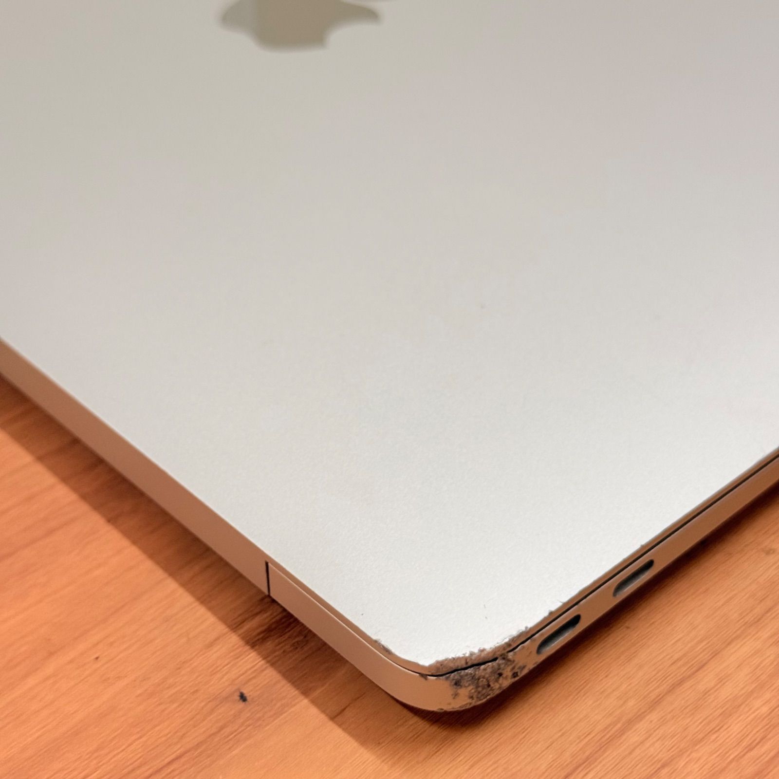 バッテリー良好】MacBook Air M1 13