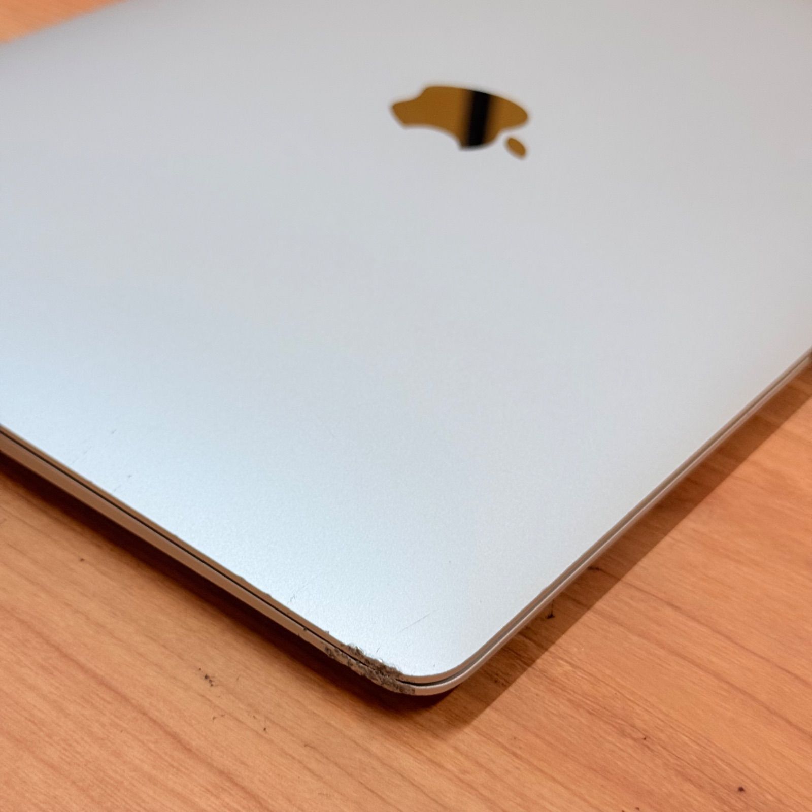 バッテリー良好】 MacBook air 13インチ 2020 Apple M1 8GB 256GB 動画
