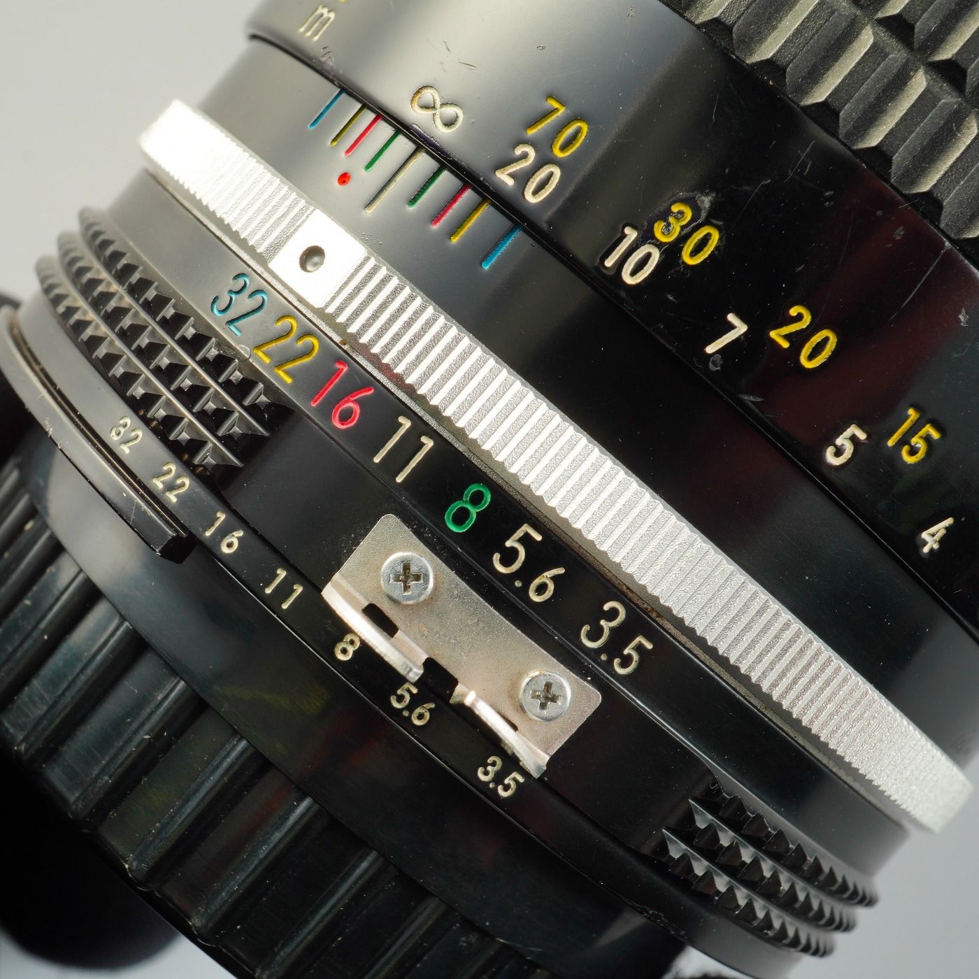 Nikon ニコン Ai NIKKOR 135mm F/3.5 単焦点レンズ - メルカリ