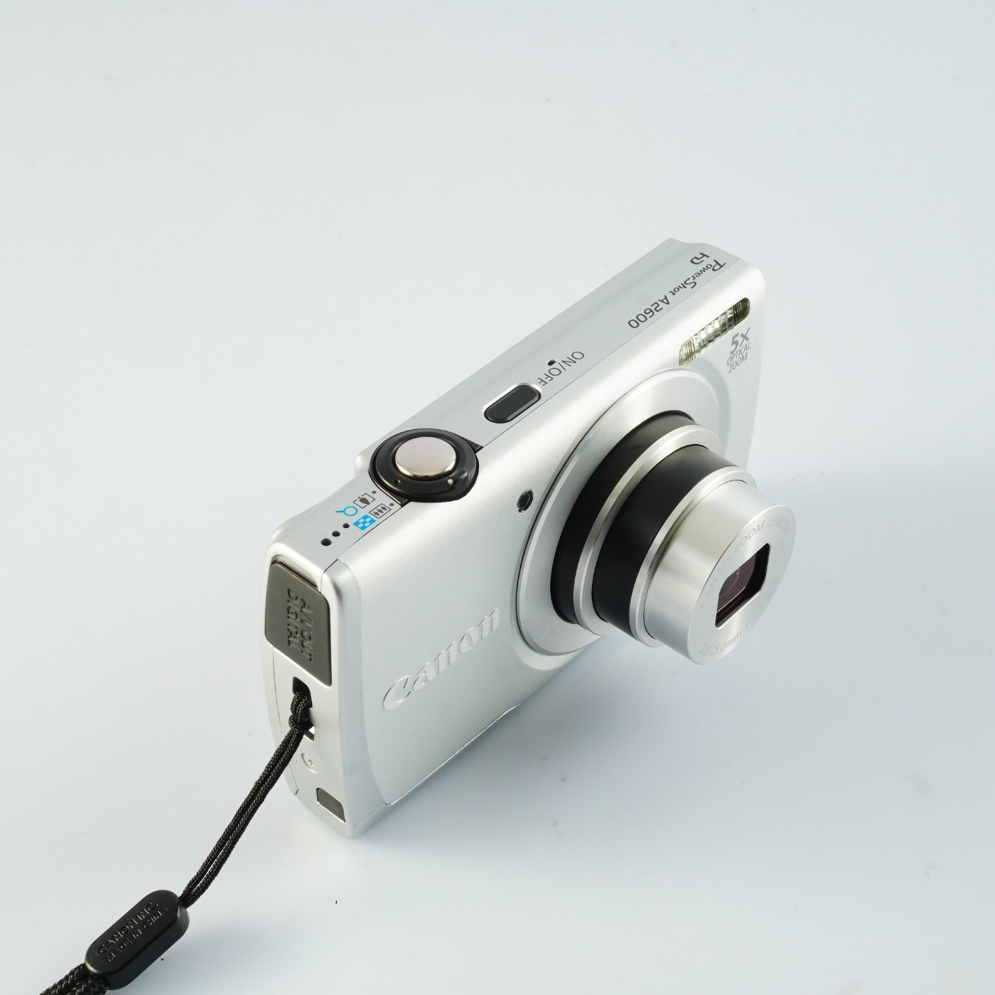 Canon パワーショットA2600 シルバー色 品 CANON PowerShot A2600 価格