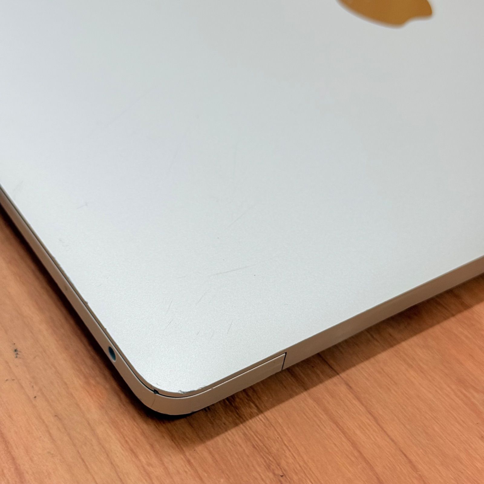 バッテリー良好】MacBook Air M1 13
