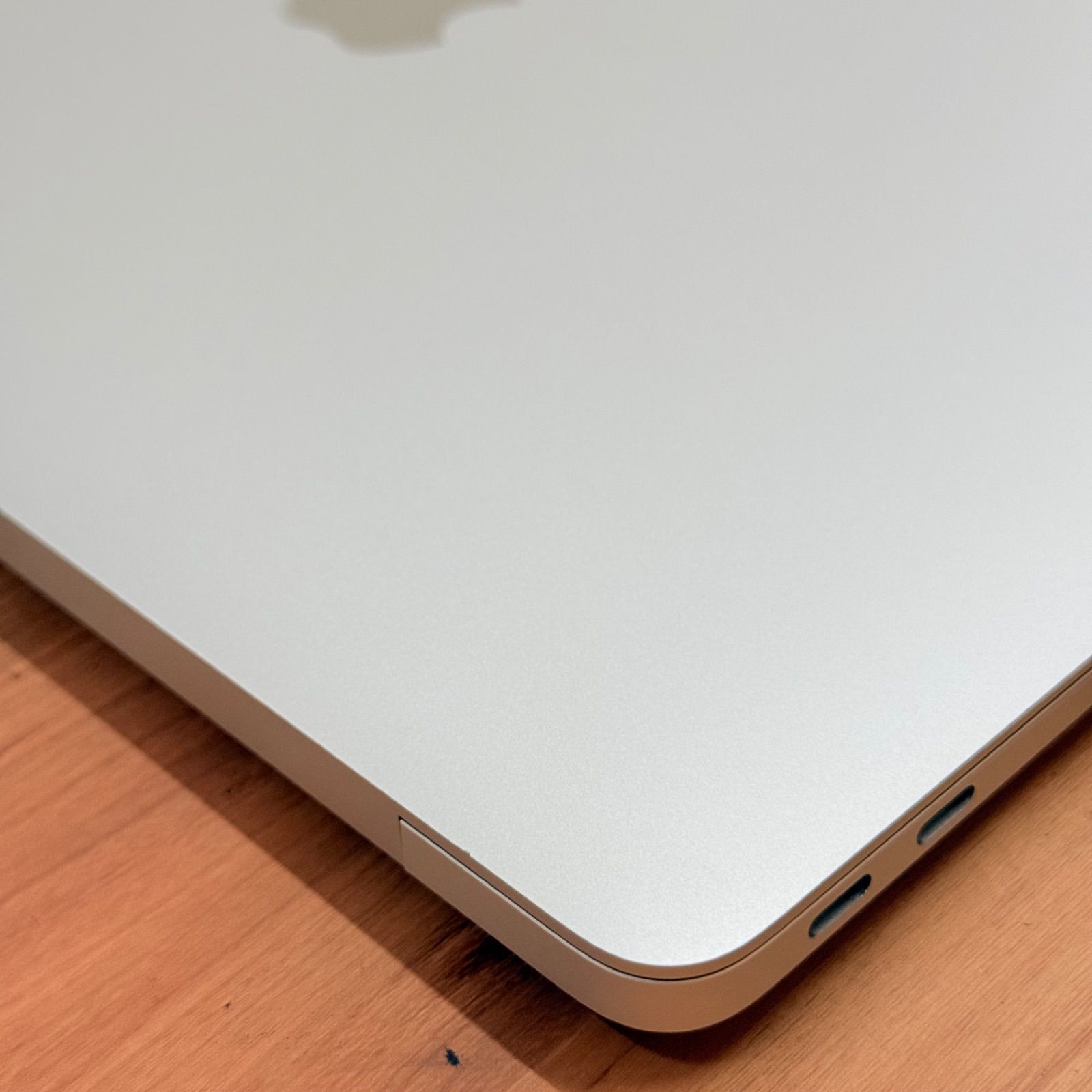 バッテリー良好】MacBook Air M1 13