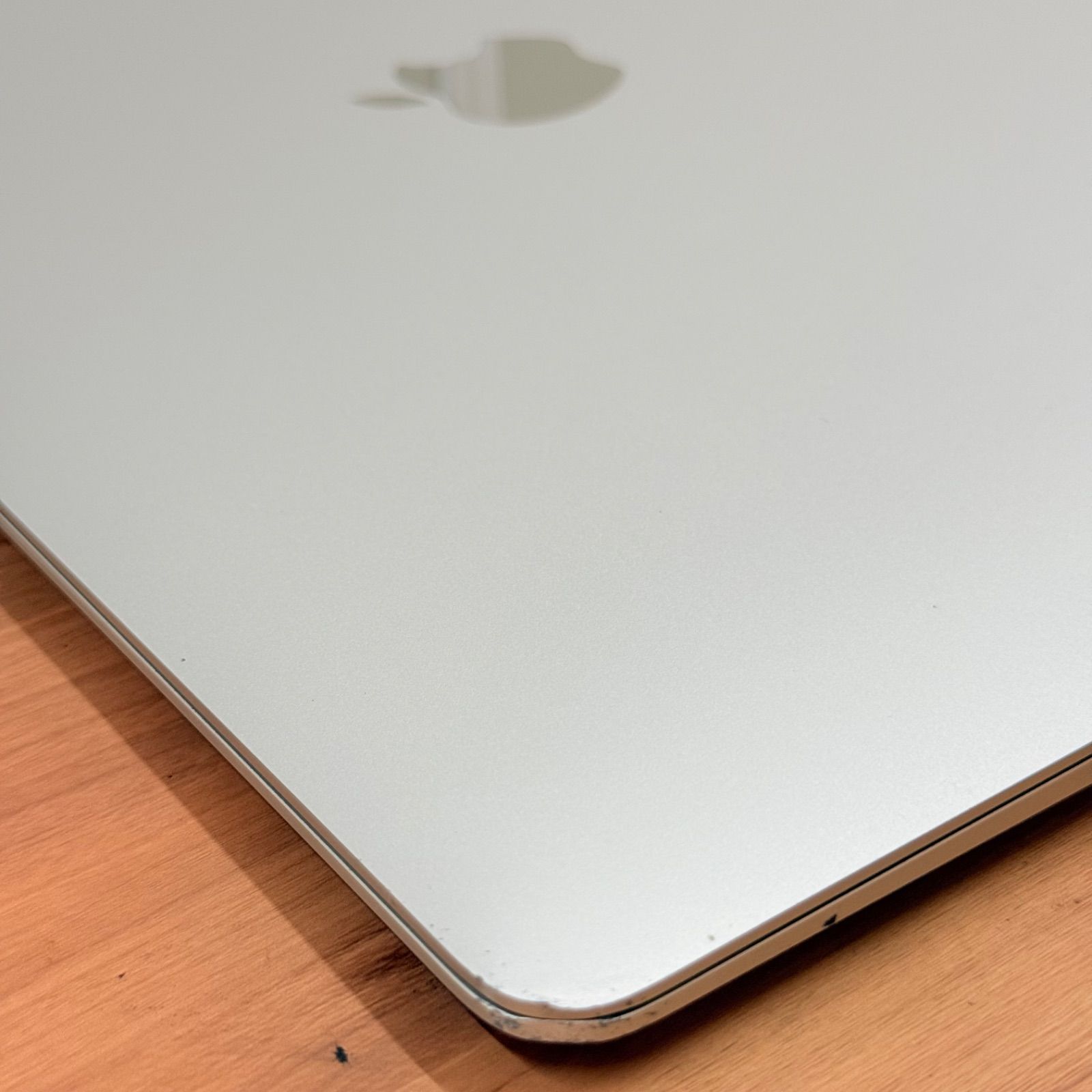 バッテリー良好】 MacBook air 13インチ 2020 Apple M1 8GB 256GB 動画