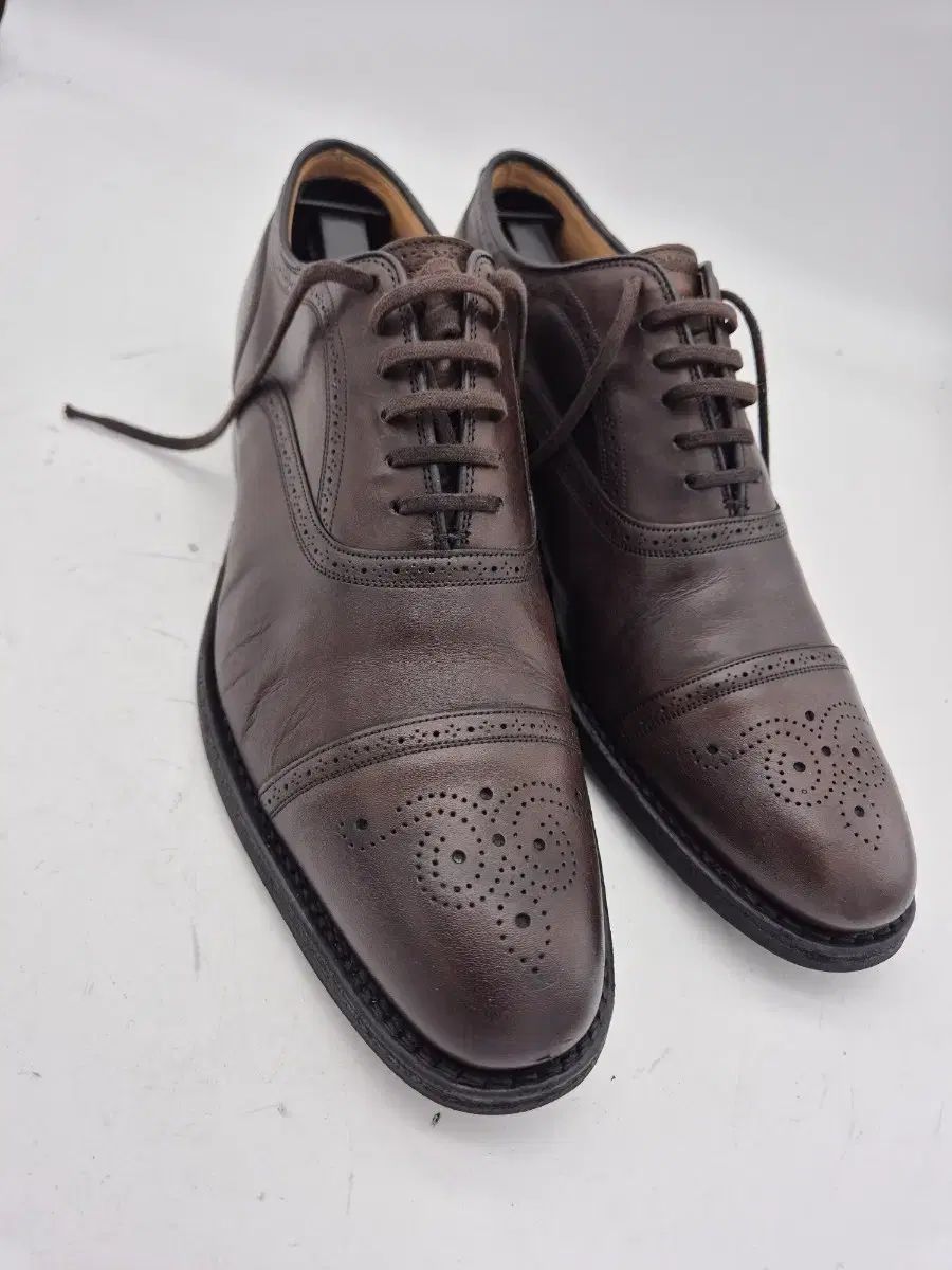 Church's(チャーチ) ウイングチップ 靴 ダークブラウン 28,586円