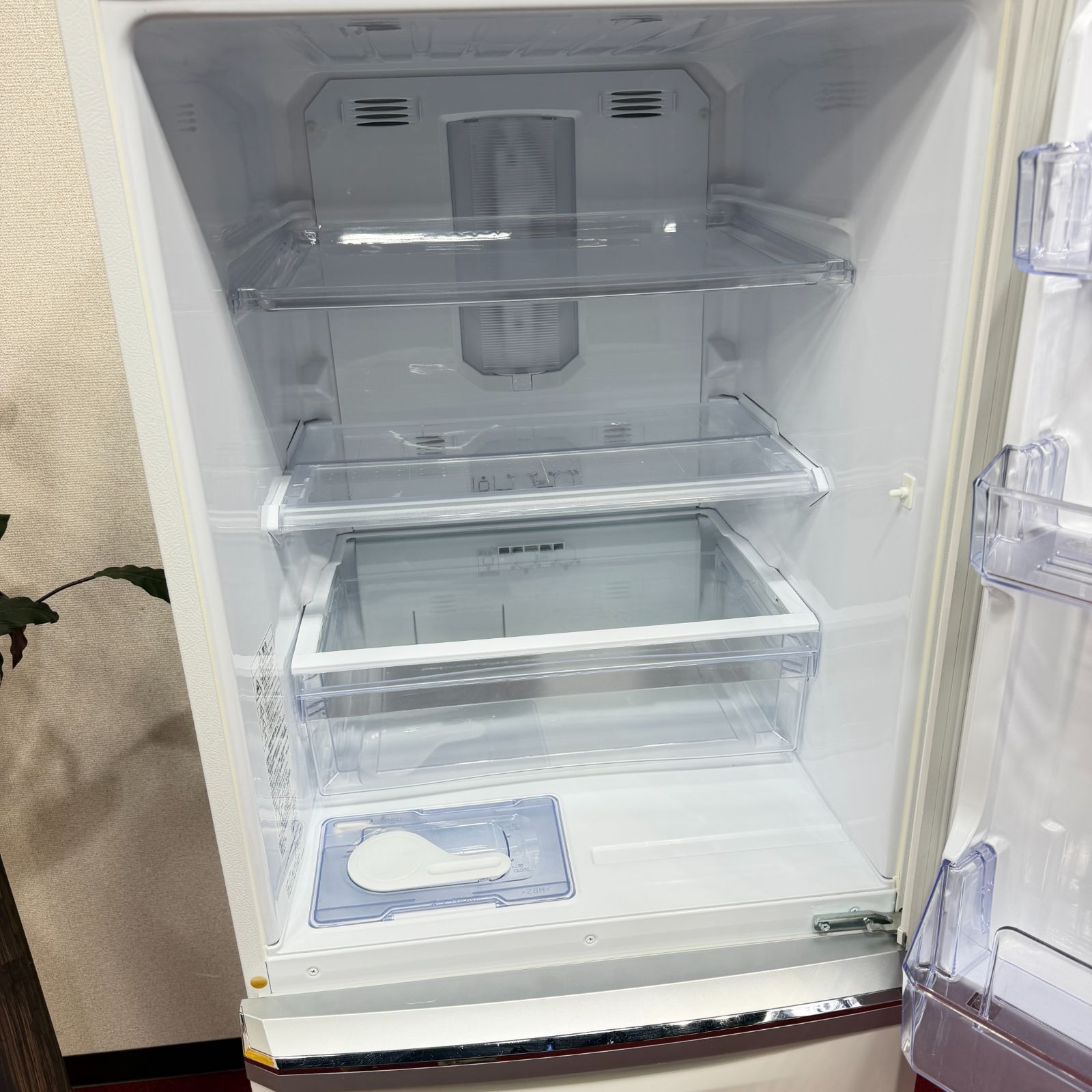 東京23区送料無料 超美品三菱2017年製 335L製氷機有 分解洗浄/除菌済み