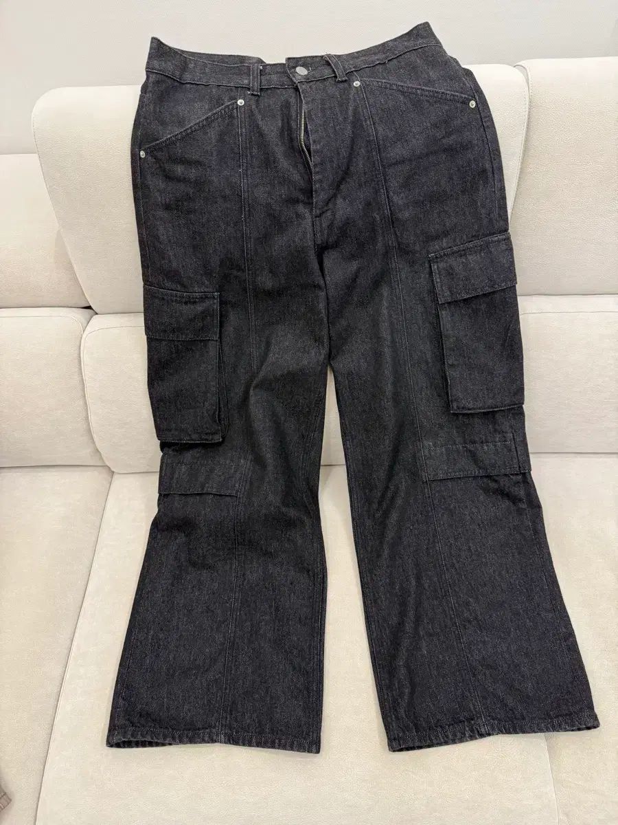 ユース カーゴデニム ブラック Mサイズ 出品