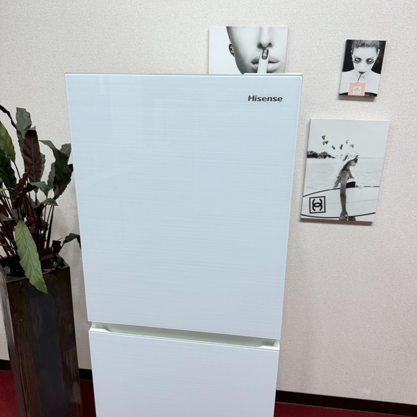 東京23区送料無料 超美品ハイセンス3ドア冷蔵庫283L 2022年製製氷機有