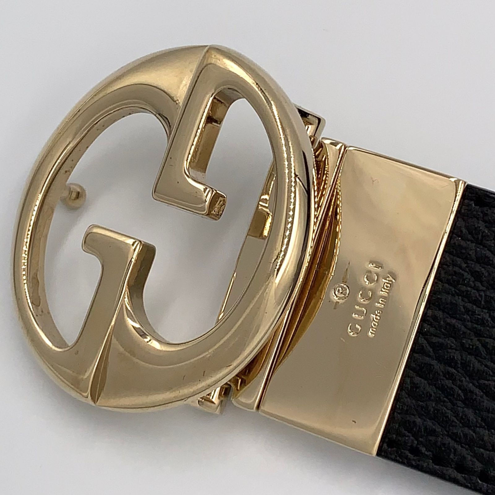 新着】GUCCI インターロッキングG レザー ブラック ベルト ゴールド