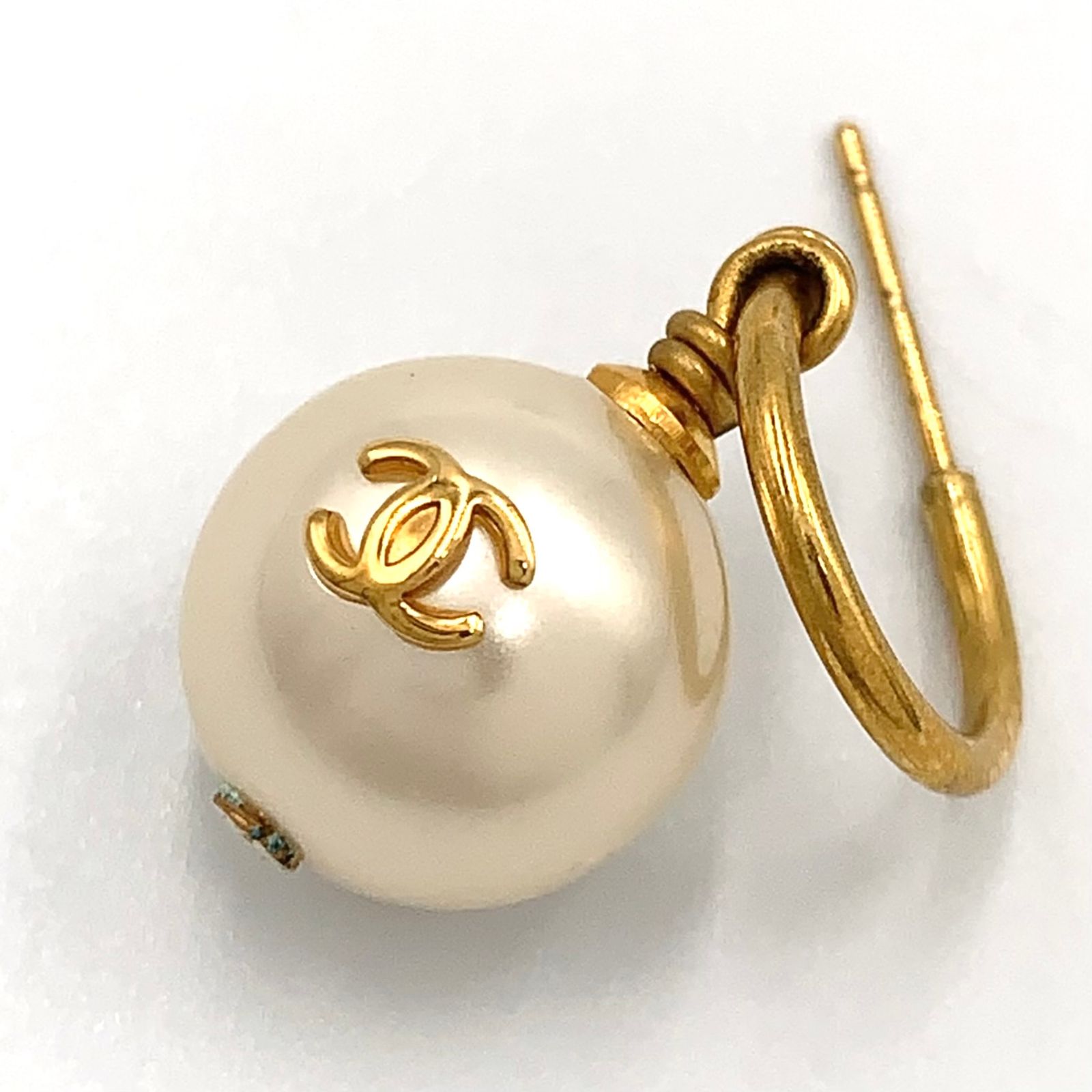 新着】CHANEL ココマーク パールスイング GP、フェイクパール オフ