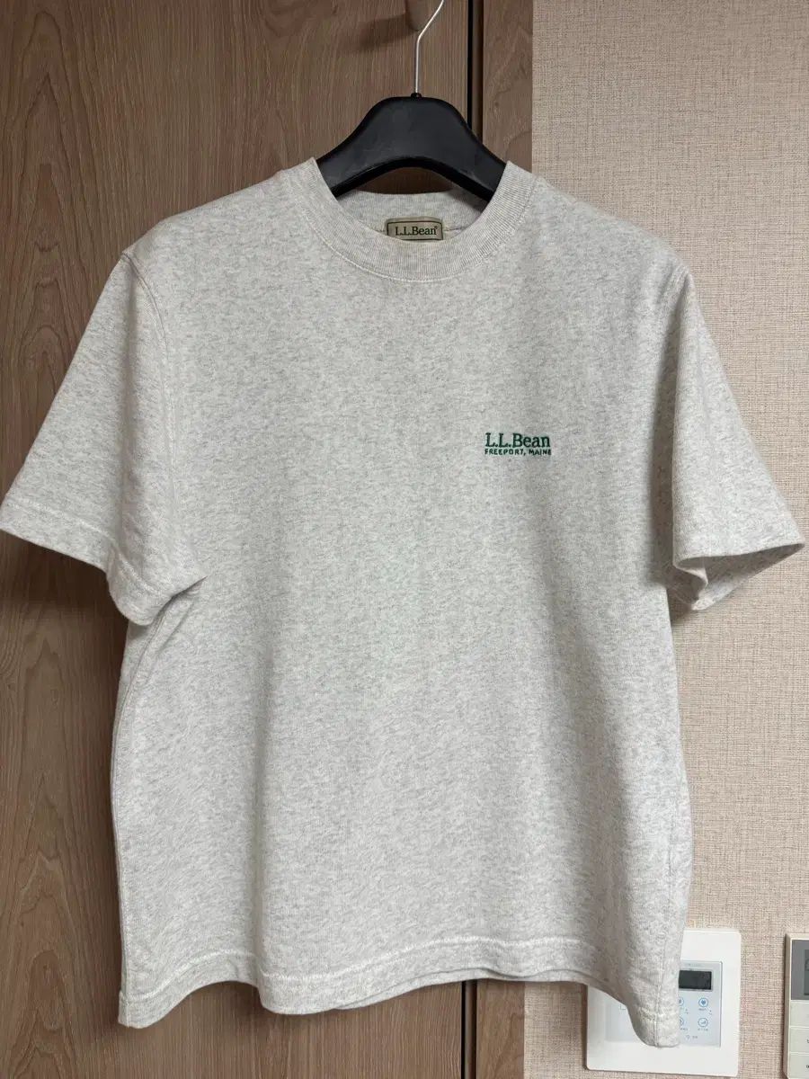メンズ io着用VALLAD CASH DISPENSER TEE WHITE