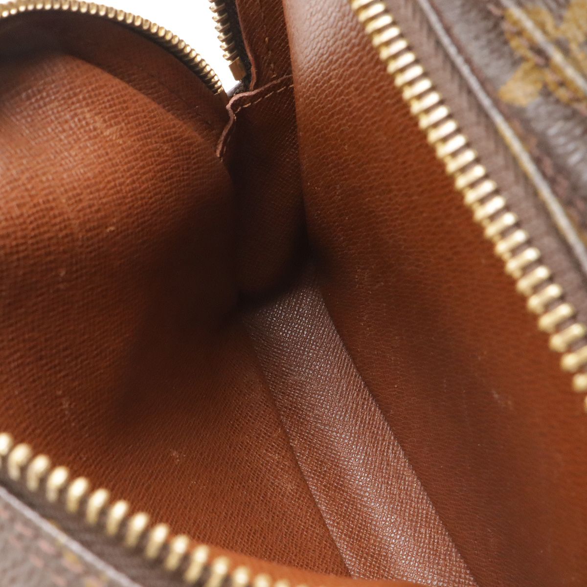 LOUIS VUITTON ルイ ヴィトン モノグラム アマゾン ショルダーバッグ
