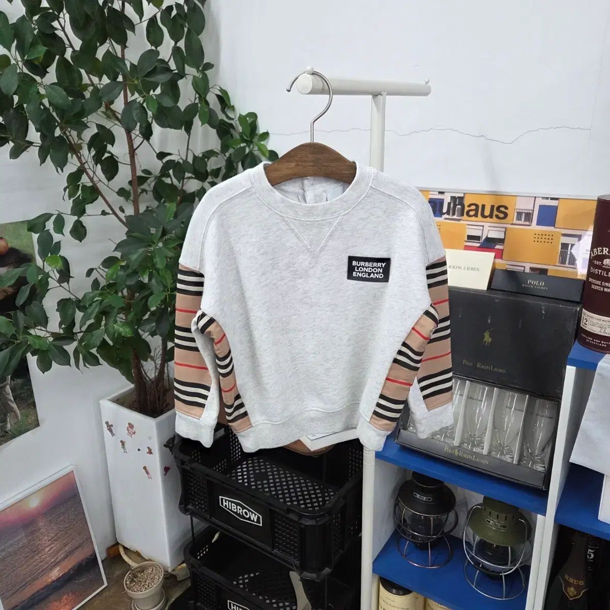 専用ページ【新品】Burberry キッズ ロゴ トレーナー くま グレー 4Y
