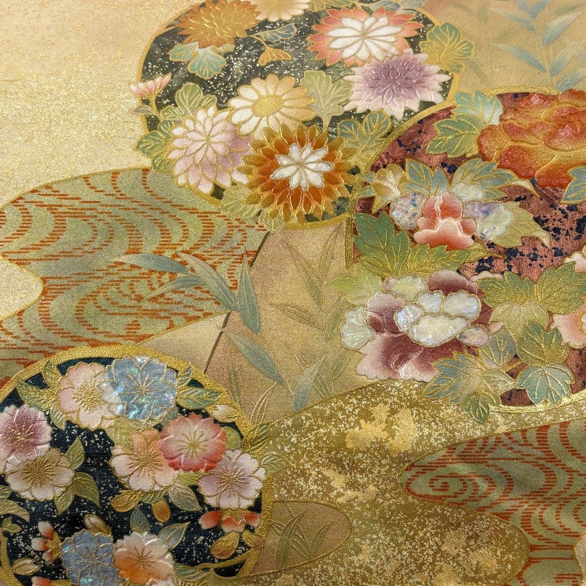 袋帯 秀品 花丸文 霞 螺鈿 金彩 金色 お太鼓柄 正絹 【中古】 - メルカリ