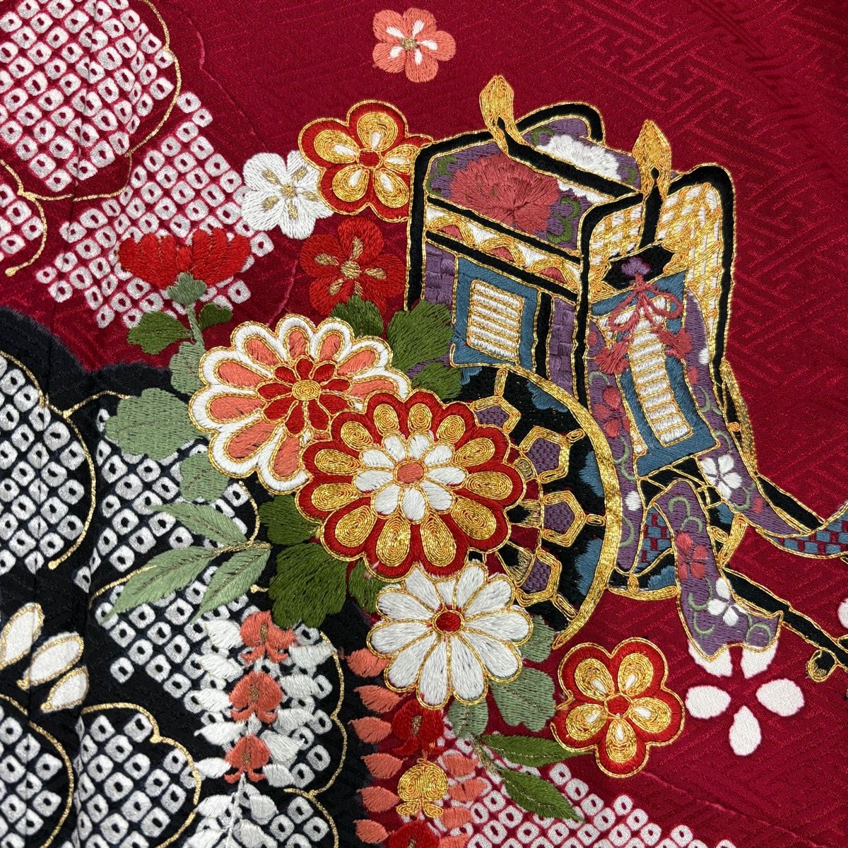 美品】 振袖 身丈171cm 裄丈69.5cm L 袷 袋帯フルセット 御所車 草花