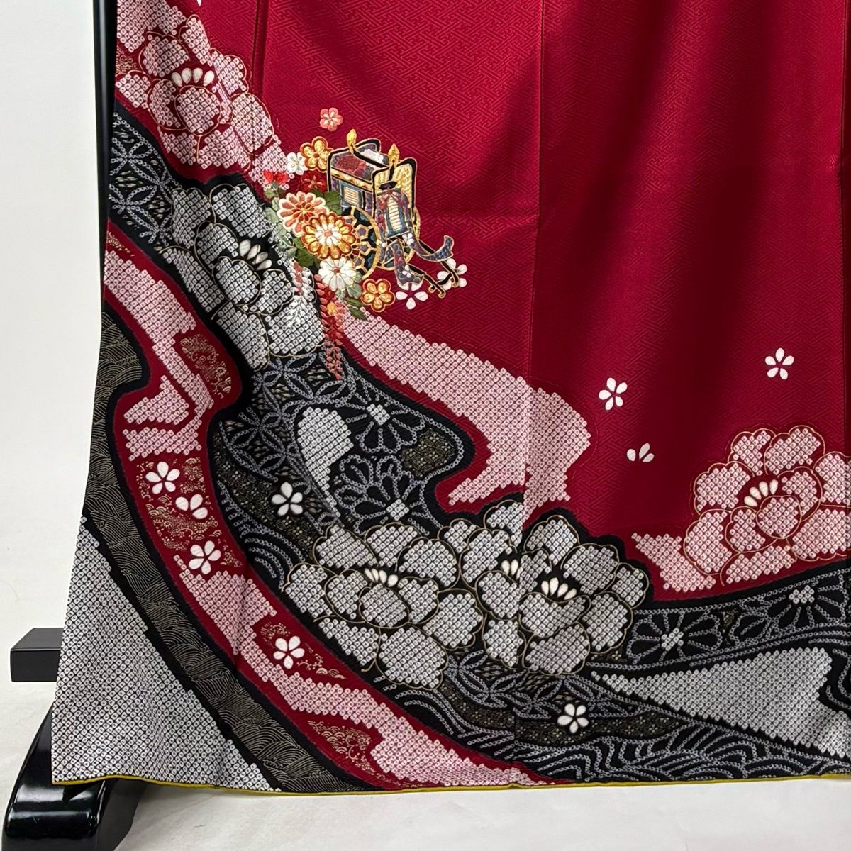 美品】 振袖 身丈171cm 裄丈69.5cm L 袷 袋帯フルセット 御所車 草花