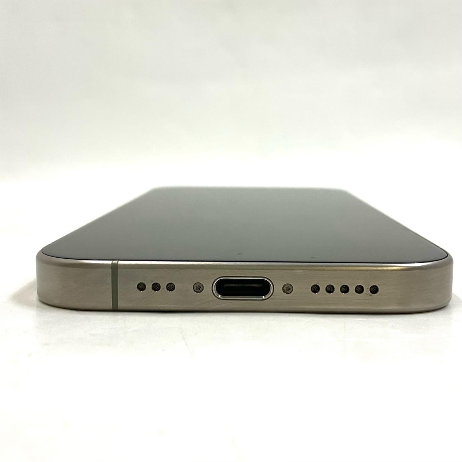 iPhone 15 Pro 256GB スペースグレイ Softbank 残83% - メルカリ