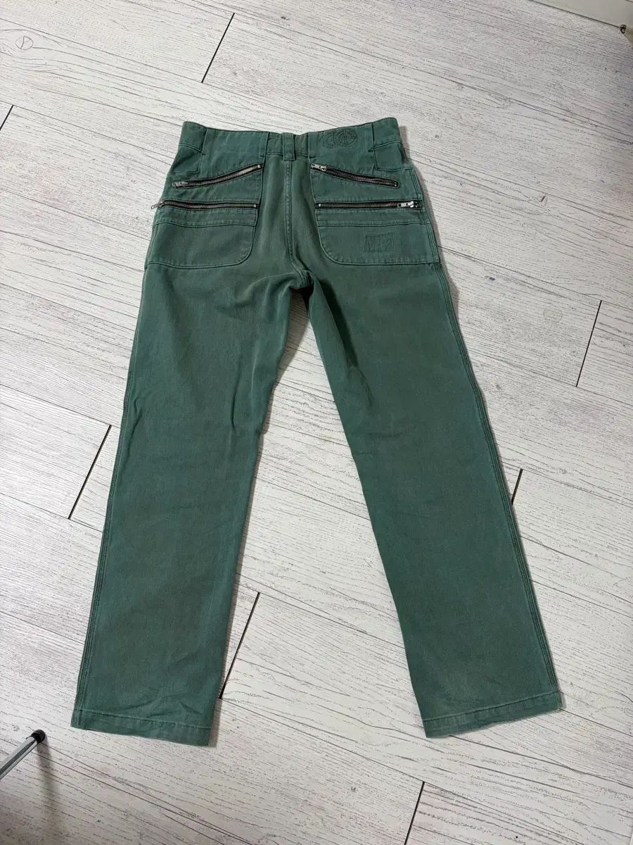 SPLIT POCKET PANTS MPa 브랜드 플라스틱프로덕트 l OBJECT 