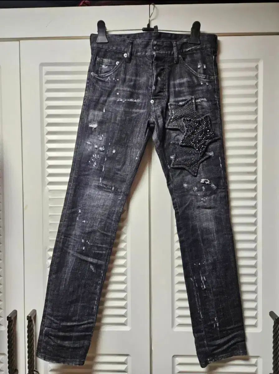 新作登場，人気SALE DSQUARED2 スターパッチ クールガイ デニムジーン 出品
