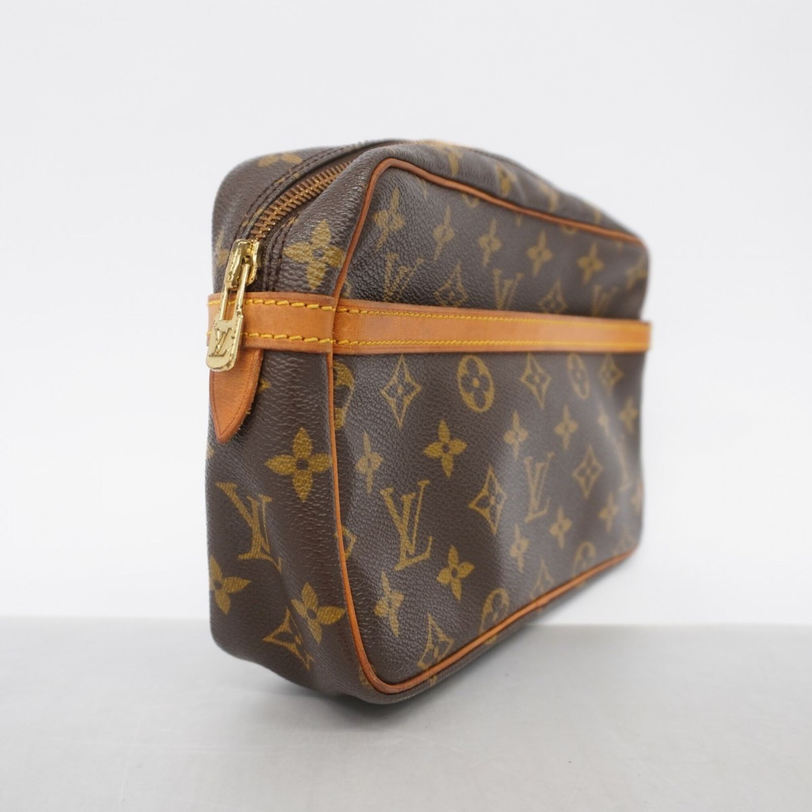 ルイ・ヴィトン(Louis Vuitton) ルイ・ヴィトン クラッチバッグ