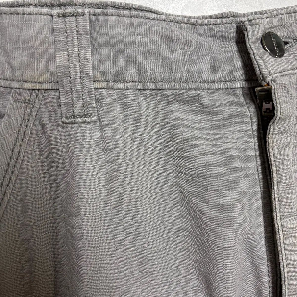 Carhartt カーハート リラックスフィット リップストップ カーゴ ハーフパンツ グレー W32