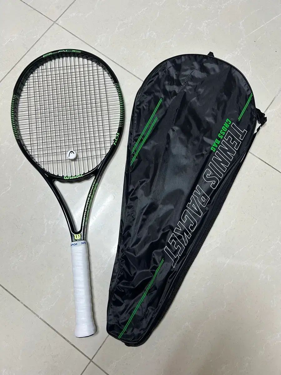 ウィルソン BLADE テニス ラケット + バッグ 出品