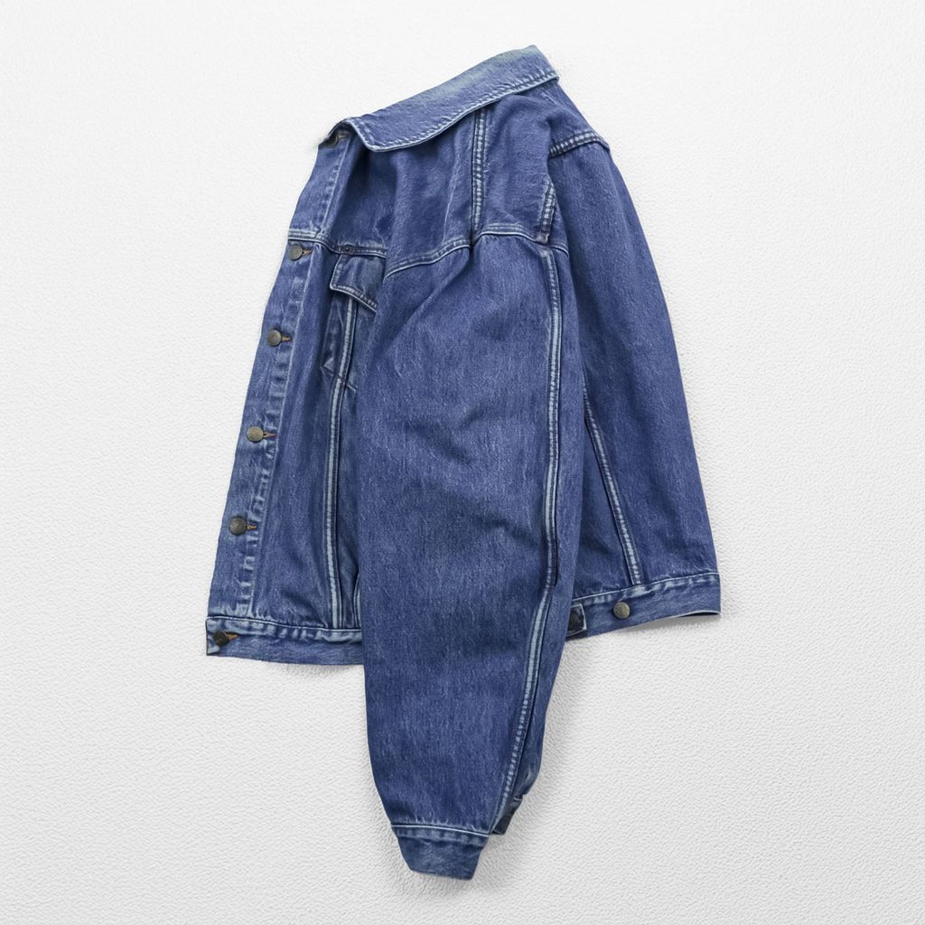 ARMANI JEANS 90年代 イタリア製 デニムジャケット Gジャン XL ARMANI JEANS 90年代 イタリア製 デニムジャケット Gジャン XL