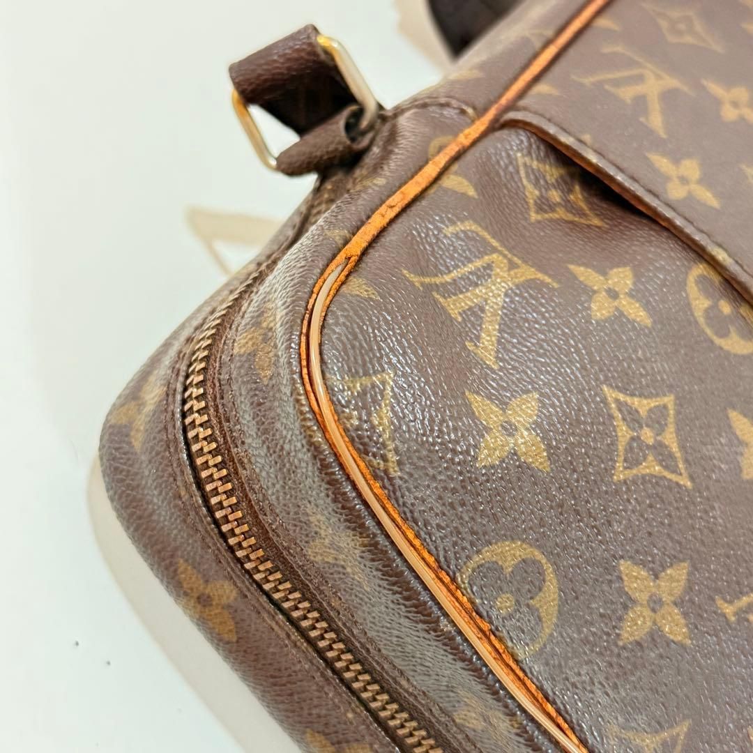LOUIS VUITTON ルイヴィトン プチマルソー モノグラム 美品 - メルカリ