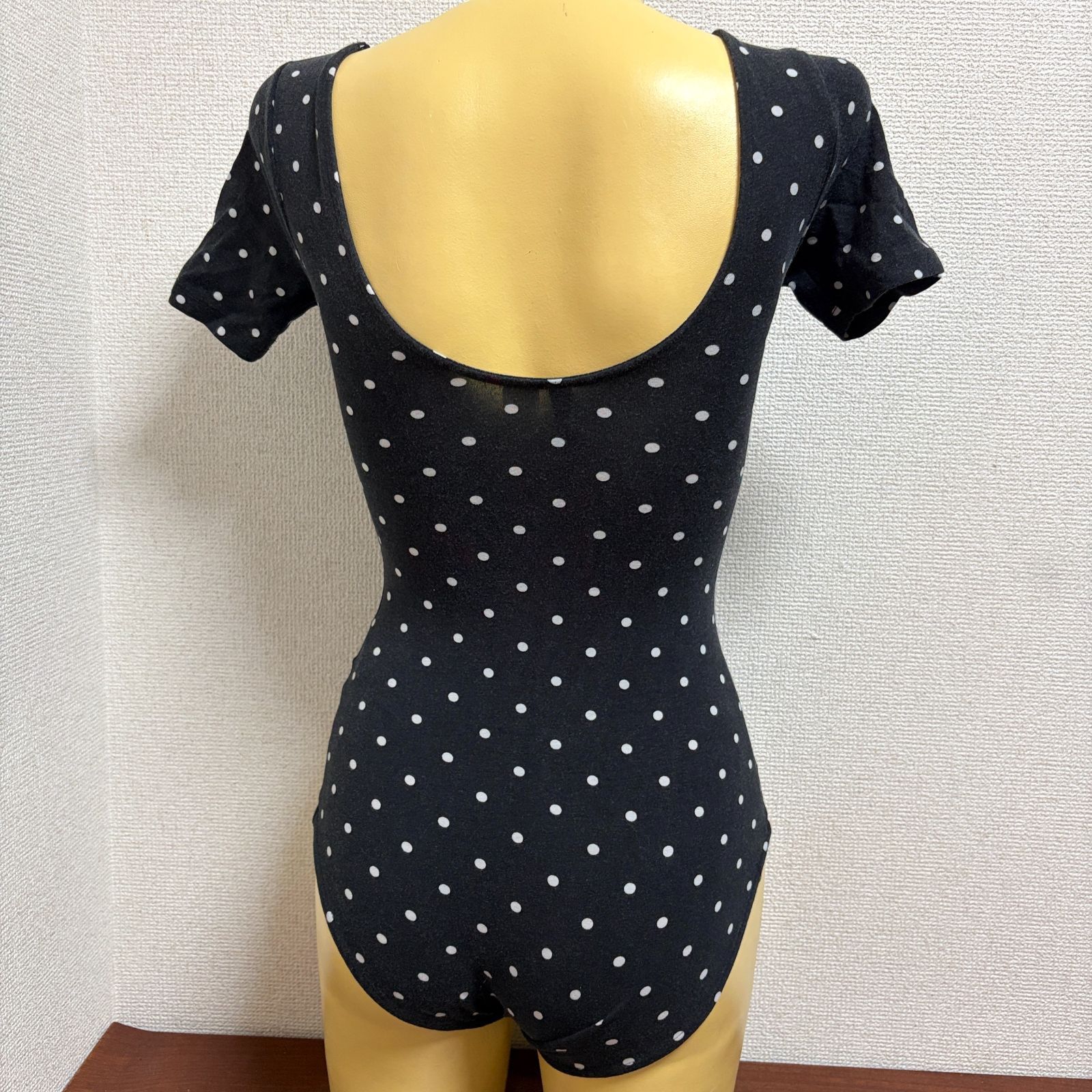 ballet maniacs 水玉レオタード&スカートセット K066H&M♪やや使用感ありのブラック水玉柄レディースダンスバレエ