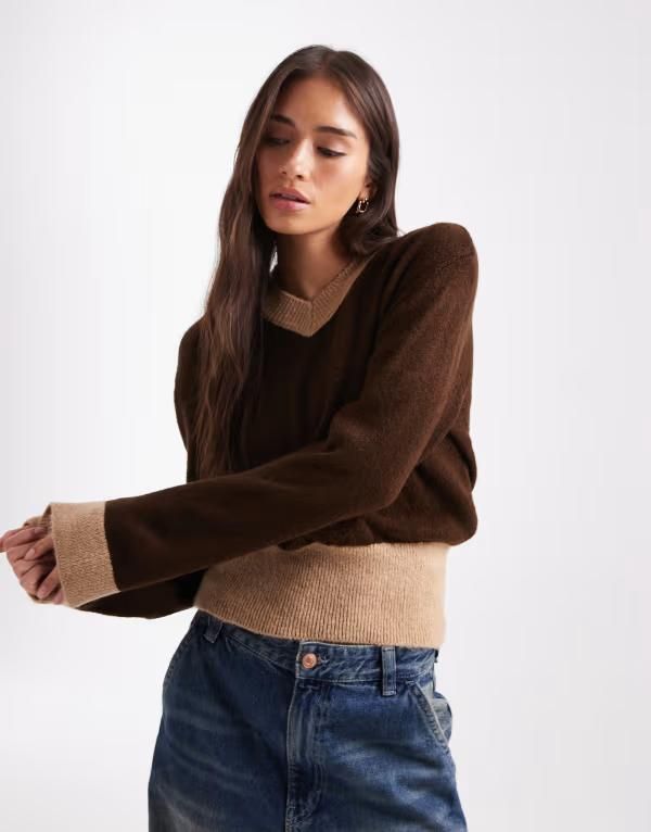 エイソス レディース アウター ニット・セーター Vネック セーター コントラスト ニット ASOS DESIGN knit high vneck sweater with contrast ribb