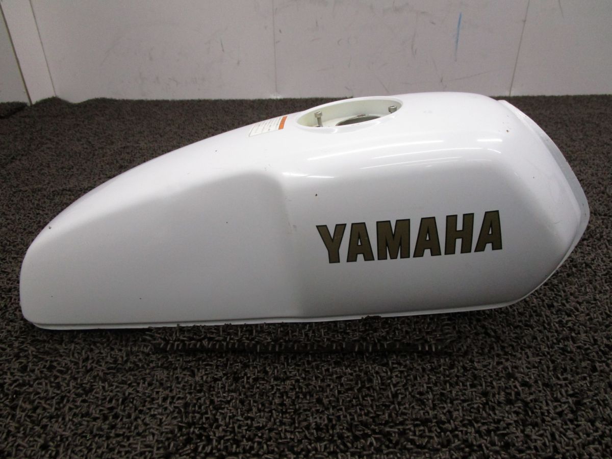 RZ50 ガソリンタンク フューエルコック □B9226！RA01J ヤマハ 【 A106E 】 キャブ車 12V