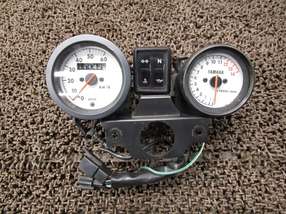 RZ50 メーター スピード タコ インジケーターランプ ▲B9282！RA01J ヤマハ 【 A106E 】 キャブ車 12V