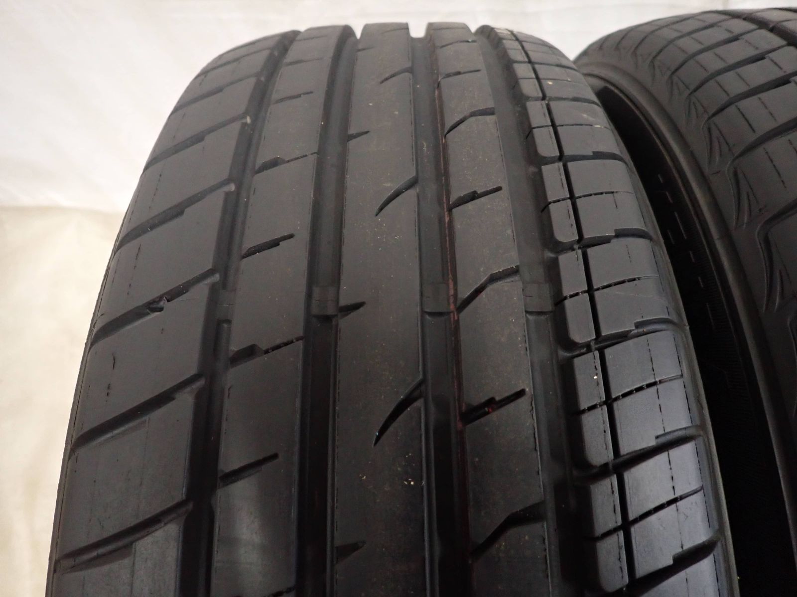 夏4本SET 会社宛 送料無料 215/60R17 100V KENDA EMERA SUV 605 2025年 