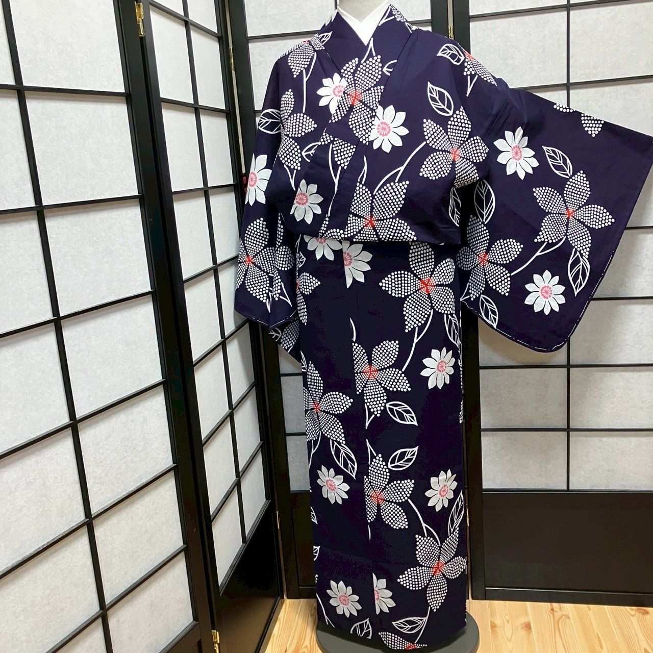 9421］浴衣 美品 草花散らし ゆかた レディース 綿 リメイク - メルカリ