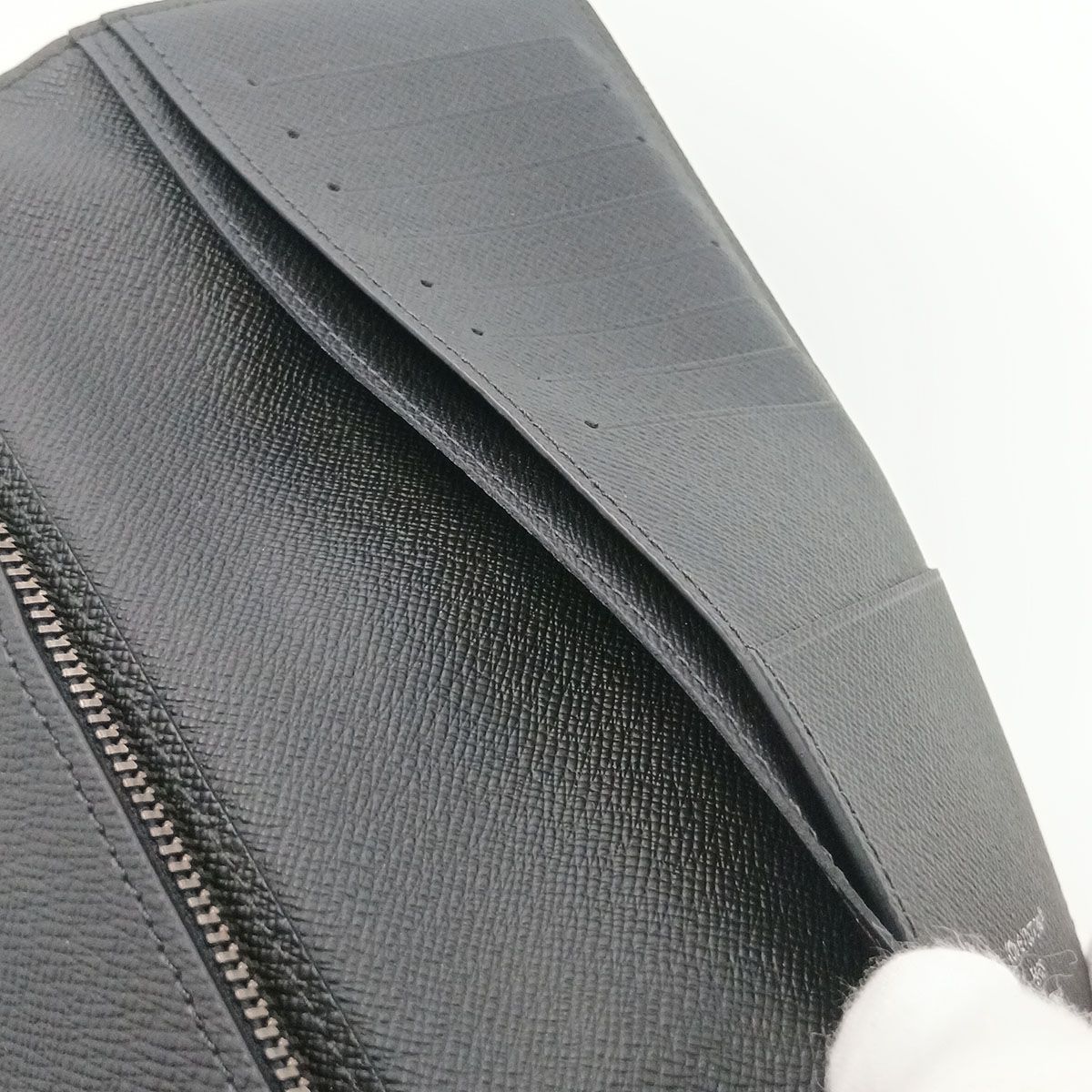 LOUIS VUITTON ルイ・ヴィトン ポルトフォイユ ブラザ 長財布 M61697