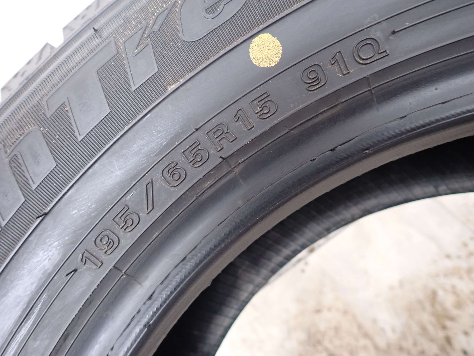 冬 4本SET 会社宛 送料無料 195/65R15 91Q オートバックス ノース