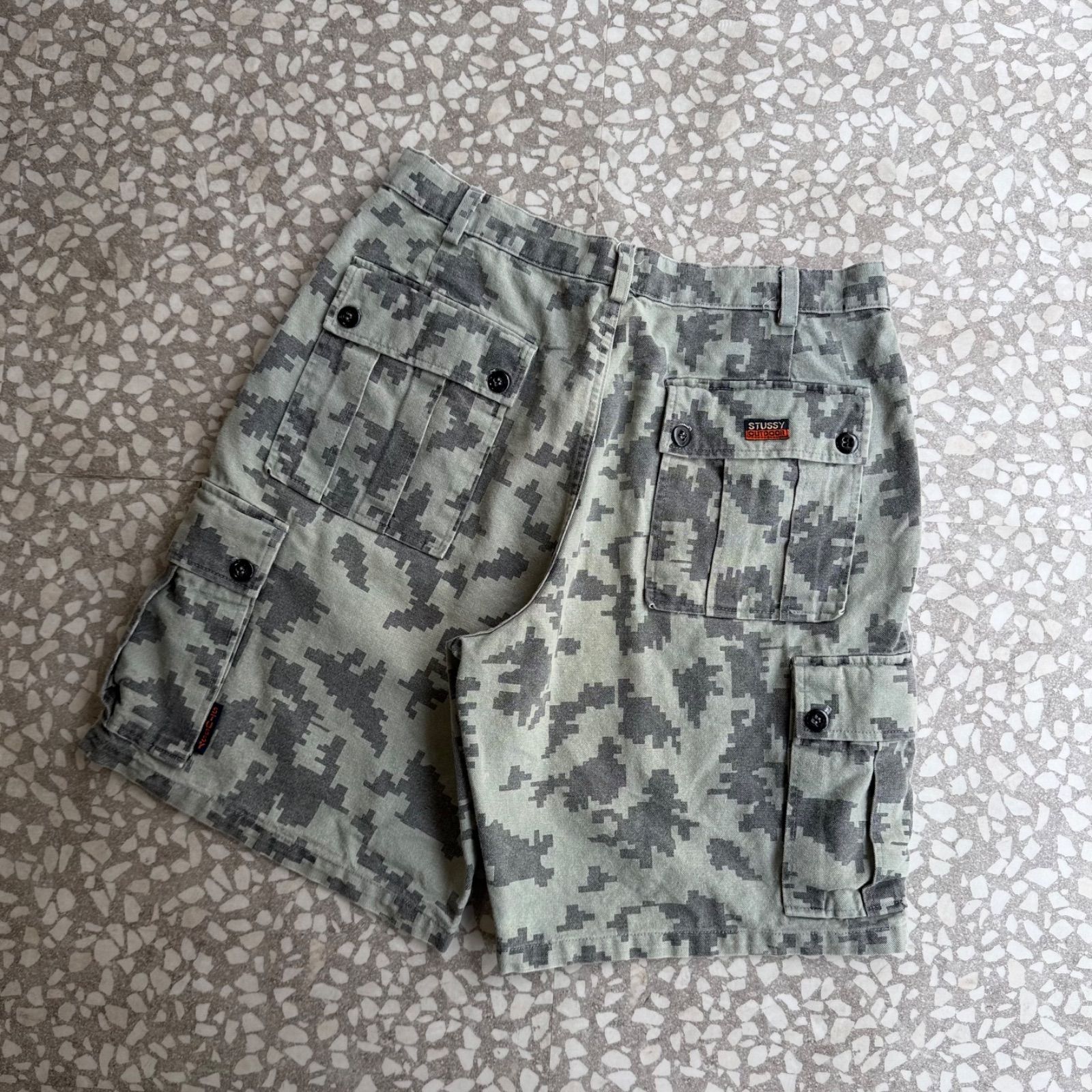 90年代　Stussy 迷彩カーゴショートパンツ 32 オールドステューシー Archive アーカイブ Y2K ] STUSSY / 90's usa製 camo short cargo 32