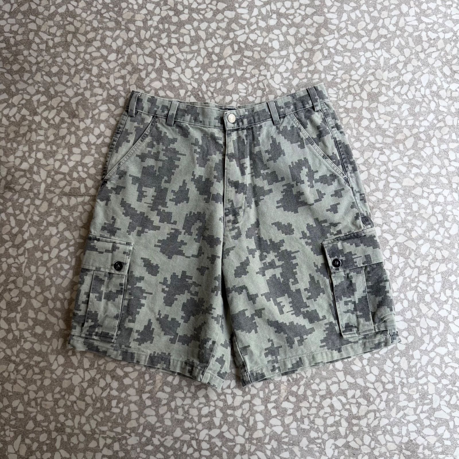 Archive アーカイブ Y2K ] STUSSY / 90's usa製 camo short cargo 32