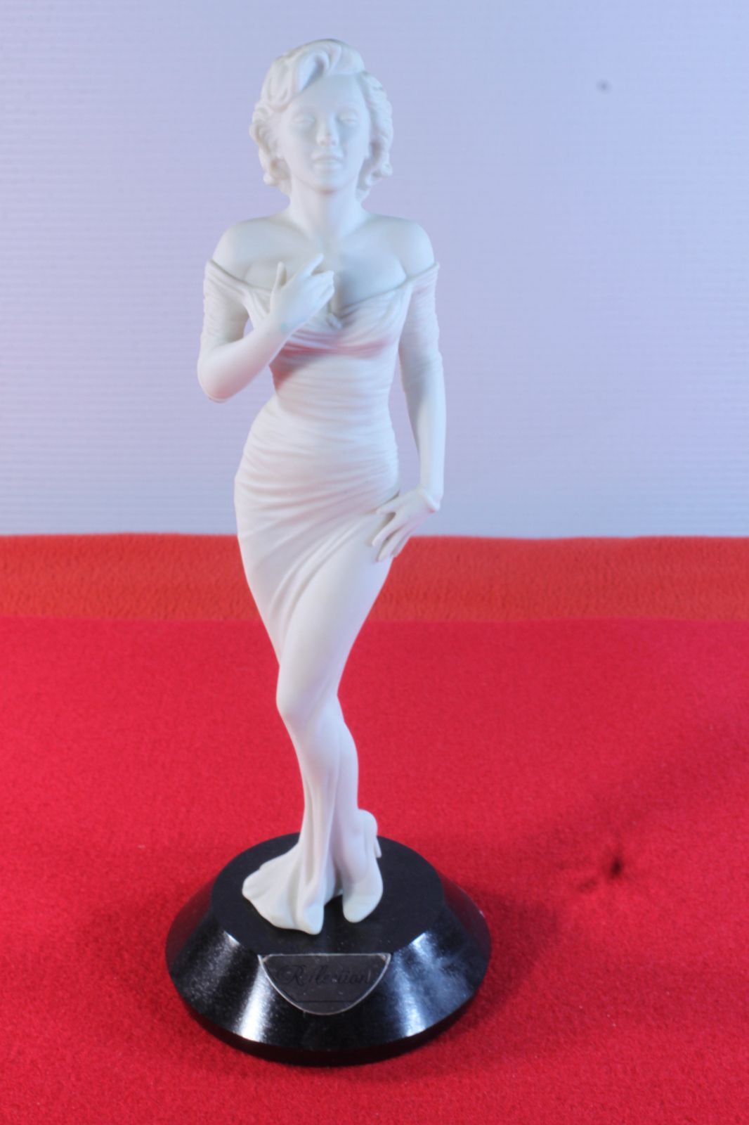 MarilynMonroe マリリンモンロー フィギュア 彫刻 オブジェ - メルカリ