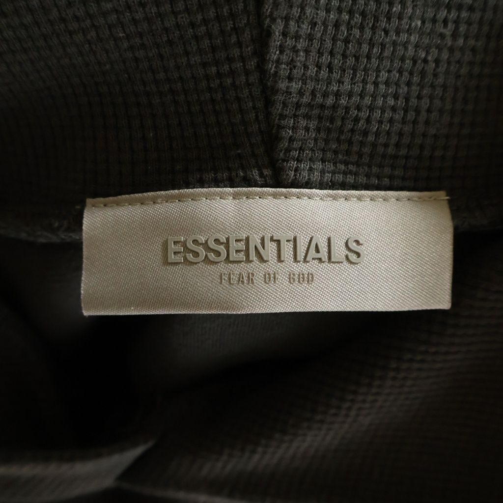 FEAR OF GOD ESSENTIALS (フィアオブゴッド エッセンシャルズ