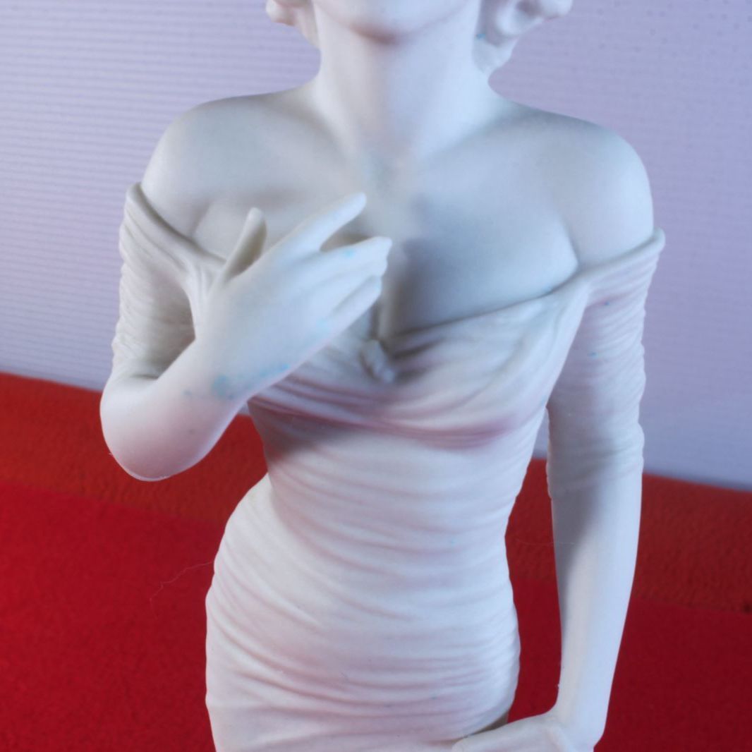 MarilynMonroe マリリンモンロー フィギュア 彫刻 オブジェ - メルカリ