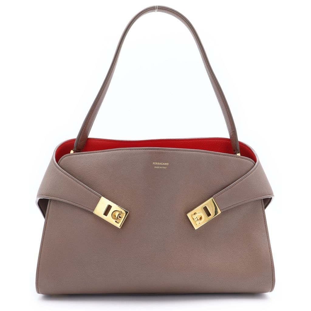 FERRAGAMO (フェラガモ) Hug ソフト バイカラー ワンショルダーバッグ(M) ブラウン/レッド