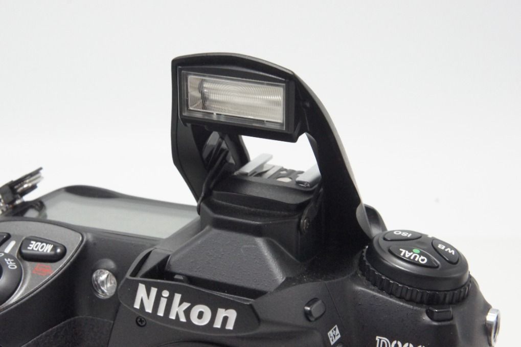 Nikon ニコン D200 ボディ デジタル一眼レフカメラ 260626m - メルカリ